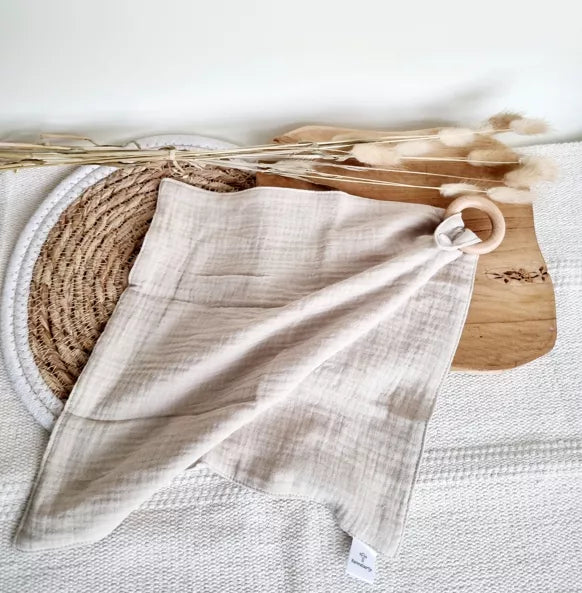 Doudou avec anneau de dentition