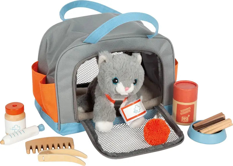 Chat avec sac et set de soins