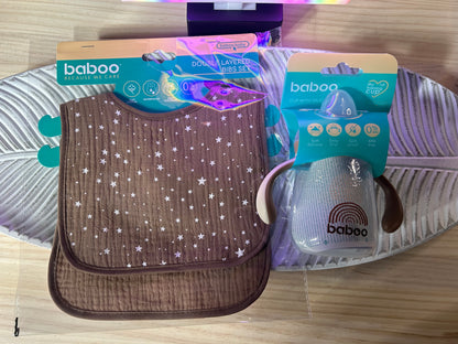 Lot : 2 Bavoirs en mousseline + Bec Verseur